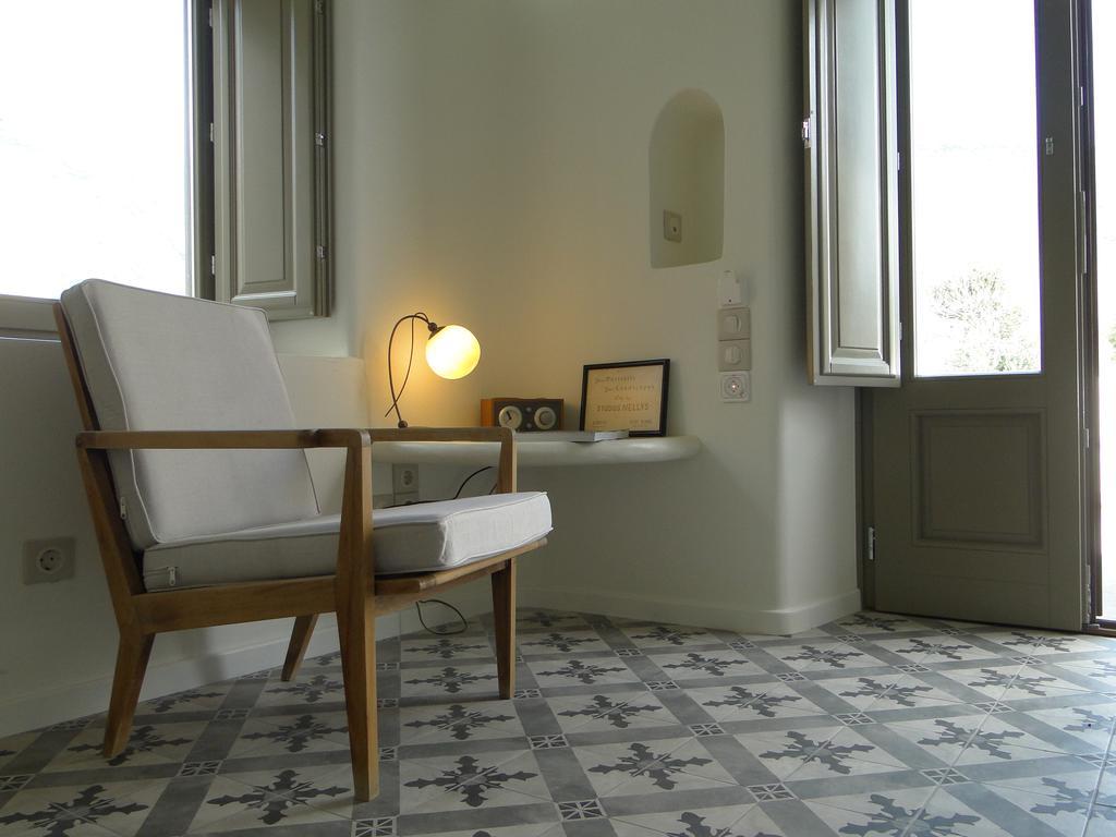 Ferienwohnung Sunhaus Perissa  Zimmer foto